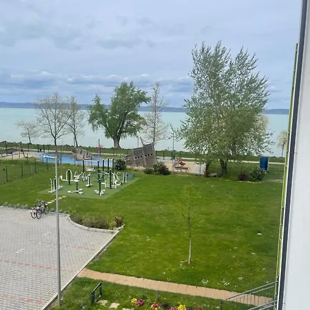 Apartamento Invite Siófok